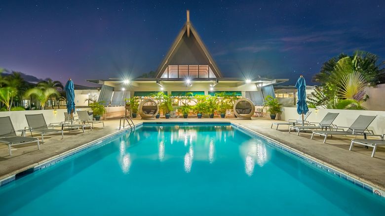 <b>Maui Beach Hotel Pool</b>. Images powered by <a href="https://www.leonardoworldwide.com/" title="Leonardo Worldwide" target="_blank">Leonardo</a>.