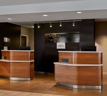 Courtyard by Marriott Memphis Airport Lobby