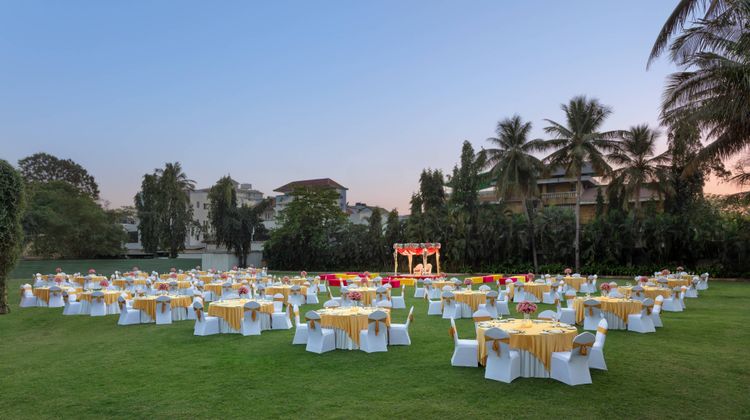 Surat Marriott Hotel Meeting