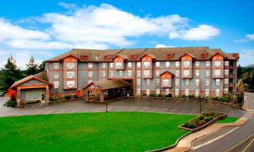 Four Points by Sheraton Victoria Gateway