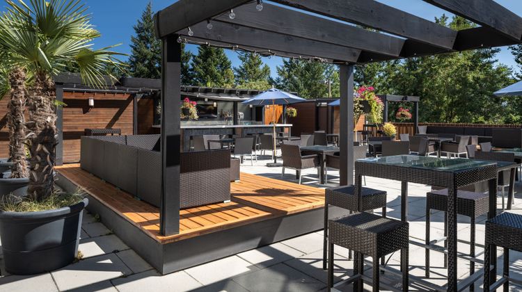 Four Points by Sheraton Victoria Gateway Restaurant