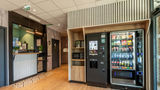 B&B Hotel Landerneau Bois Noir Lobby