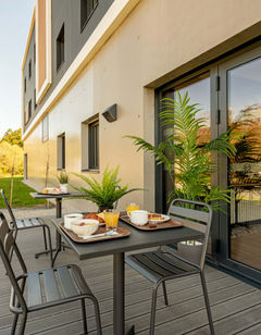 B&B Hotel Landerneau Bois Noir