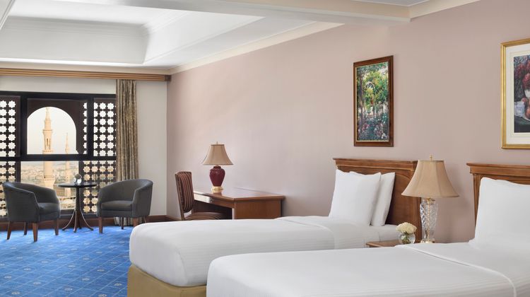 Dar Al Iman InterContinental Madinah Suite