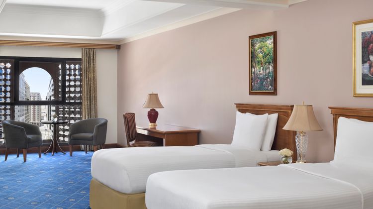 Dar Al Iman InterContinental Madinah Suite