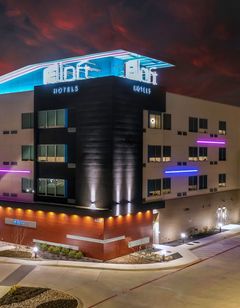 Aloft Dallas Arlington South