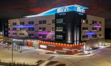Aloft Dallas Arlington South