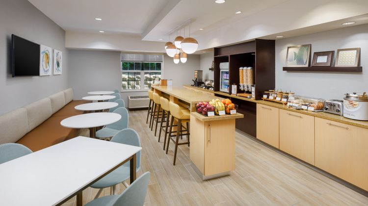 TownePlace Suites Manchester Restaurant
