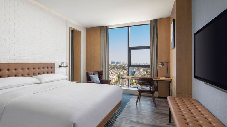 <b>Four Points Sheraton Shanghai Hongqiao Room</b>. Images powered by <a href="https://www.leonardoworldwide.com/" title="Leonardo Worldwide" target="_blank">Leonardo</a>.