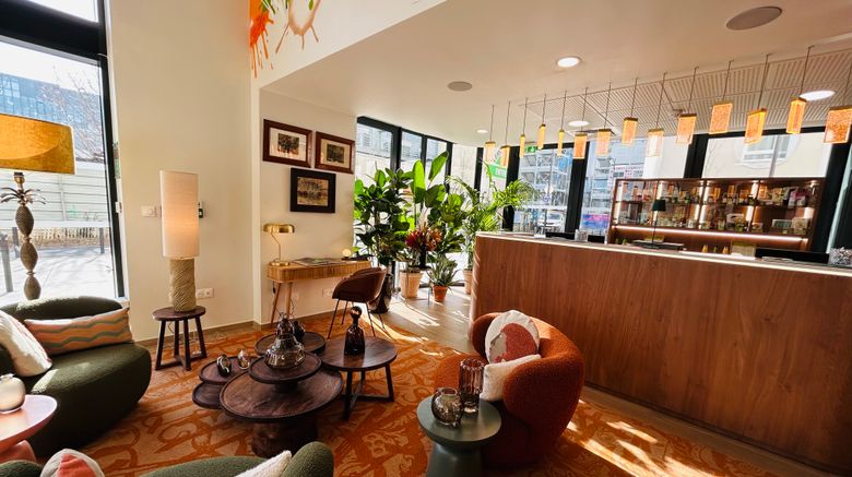 <b>Residhome Quai d'Ivry Lobby</b>. Images powered by <a href="https://www.leonardoworldwide.com/" title="Leonardo Worldwide" target="_blank">Leonardo</a>.