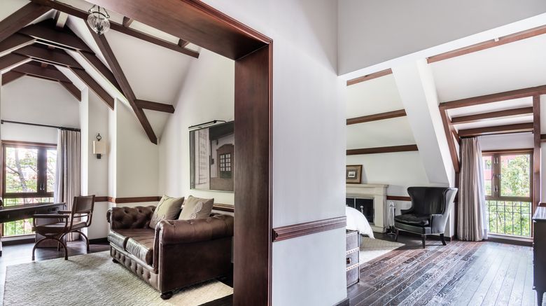 <b>Four Seasons Casa Medina Lobby</b>. Images powered by <a href="https://www.leonardoworldwide.com/" title="Leonardo Worldwide" target="_blank">Leonardo</a>.
