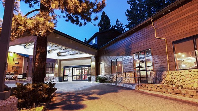 Empeiria High Sierra Hotel Exterior