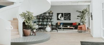 Haworth Hotel Lobby
