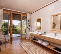 JW Marriott Masai Mara Lodge Room
