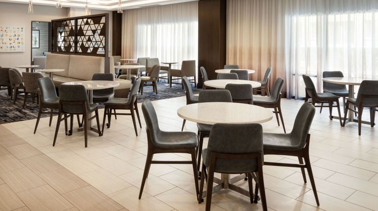 Residence Inn Oakland Downtown Restaurant
