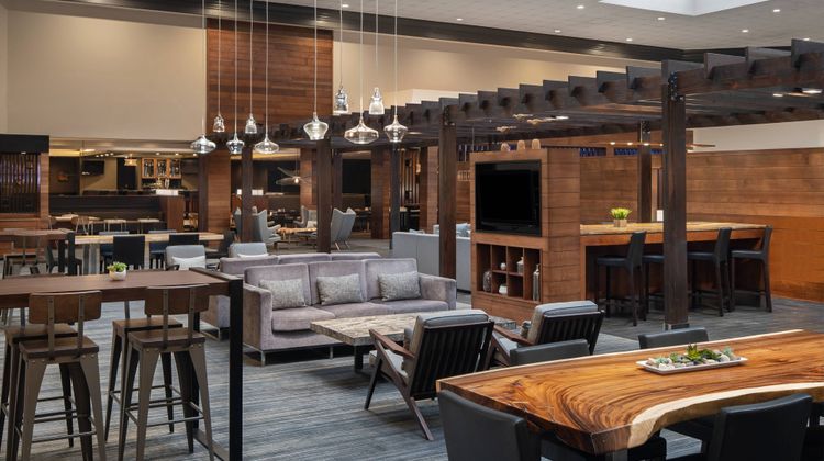 Cleveland Marriott East Lobby