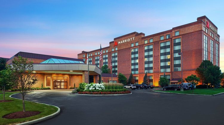 Cleveland Marriott East Exterior