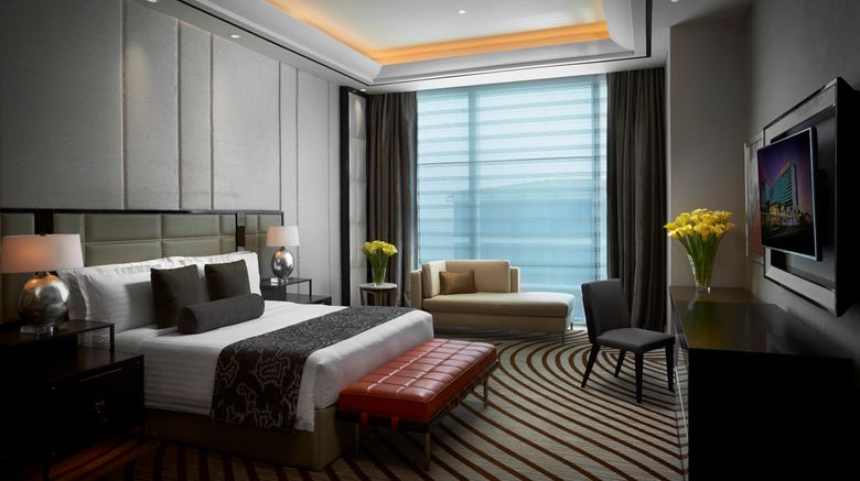<b>Solaire Resort and Casino Room</b>. Images powered by <a href="https://www.leonardoworldwide.com/" title="Leonardo Worldwide" target="_blank">Leonardo</a>.