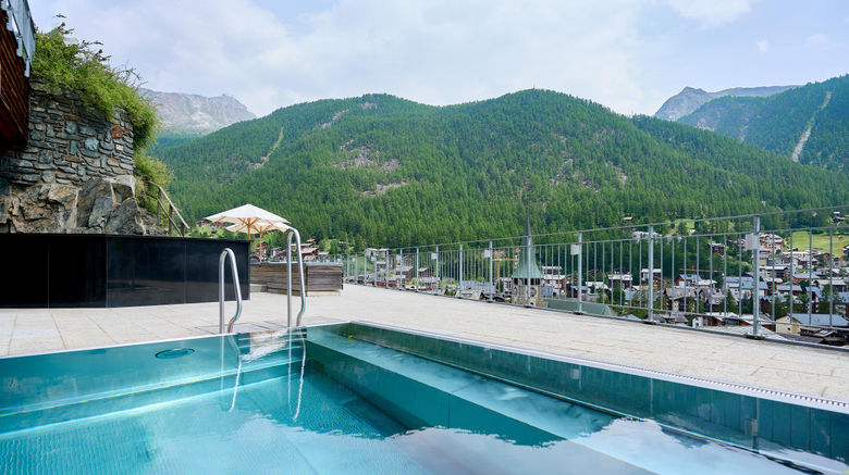 <b>Omnia Hotel Pool</b>. Images powered by <a href="https://www.leonardoworldwide.com/" title="Leonardo Worldwide" target="_blank">Leonardo</a>.