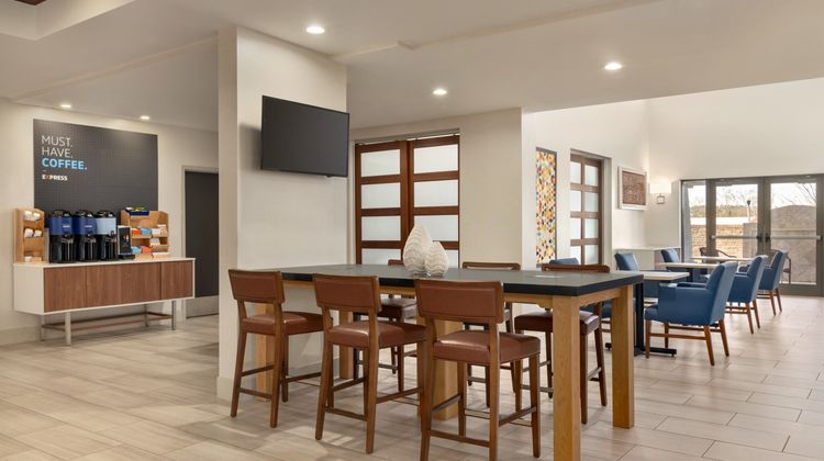 Holiday Inn Express & Suites Opelika Restaurant