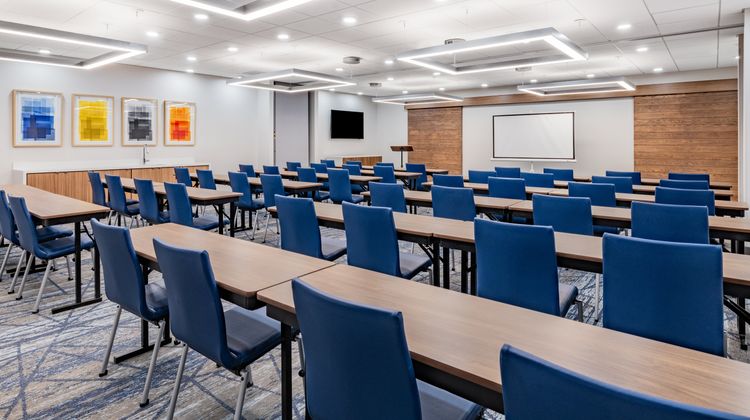 Holiday Inn Express & Suites Nephi Meeting