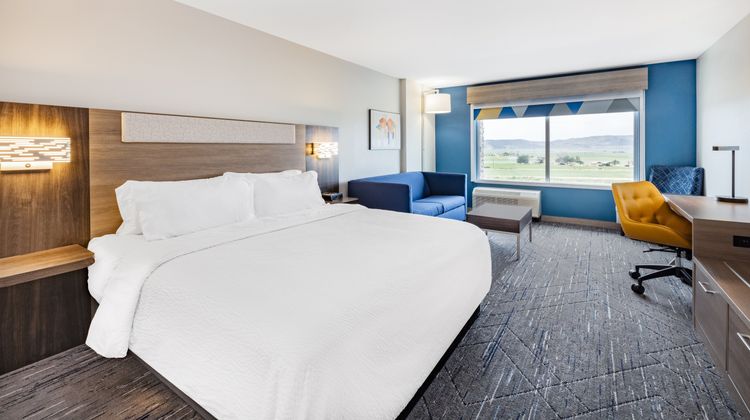 Holiday Inn Express & Suites Nephi Room