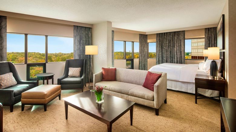 <b>The Westin Southfield Detroit Room</b>. Images powered by <a href="https://www.leonardoworldwide.com/" title="Leonardo Worldwide" target="_blank">Leonardo</a>.