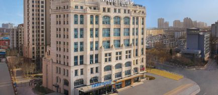 Fairfield Marriott Qinhuangdao Haigang Exterior