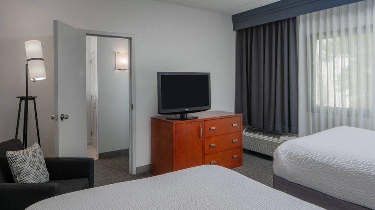 Courtyard Memphis East/Park Avenue Room