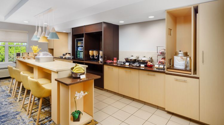 TownePlace Suites Philadelphia Horsham Restaurant