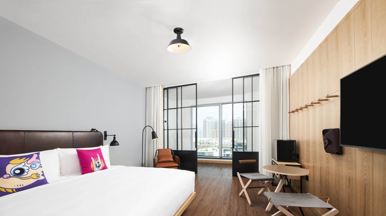 <b>Moxy Shenzhen North Station Room</b>. Images powered by <a href="https://www.leonardoworldwide.com/" title="Leonardo Worldwide" target="_blank">Leonardo</a>.