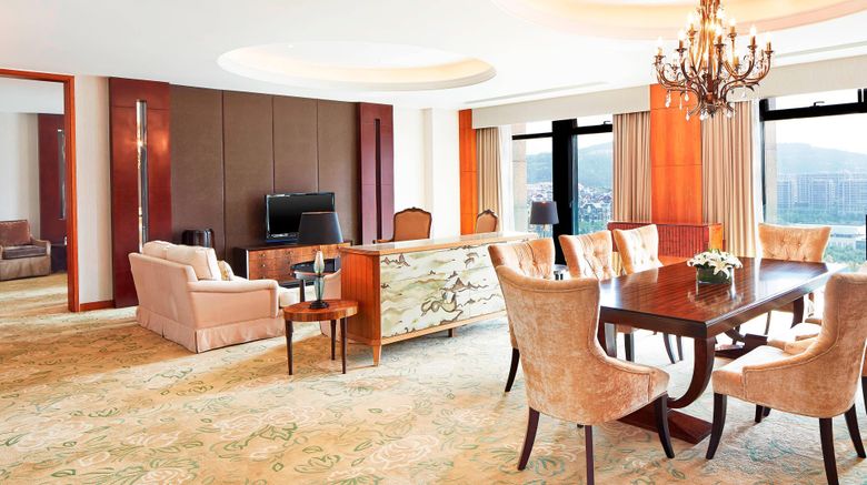 <b>Sheraton Jinan Hotel Room</b>. Images powered by <a href="https://www.leonardoworldwide.com/" title="Leonardo Worldwide" target="_blank">Leonardo</a>.