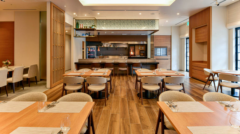 <b>Hotel JAL City Miyazaki Restaurant</b>. Images powered by <a href="https://www.leonardoworldwide.com/" title="Leonardo Worldwide" target="_blank">Leonardo</a>.