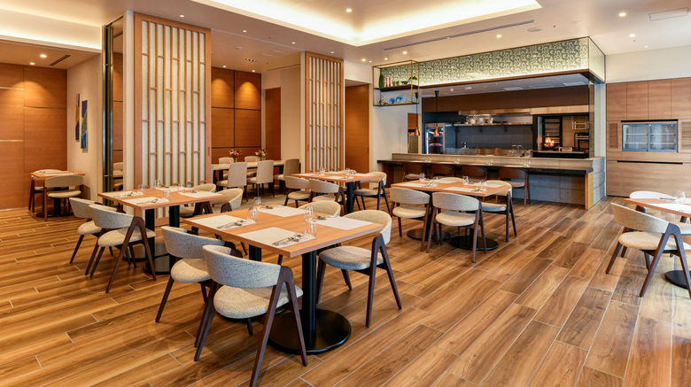 <b>Hotel JAL City Miyazaki Restaurant</b>. Images powered by <a href="https://www.leonardoworldwide.com/" title="Leonardo Worldwide" target="_blank">Leonardo</a>.