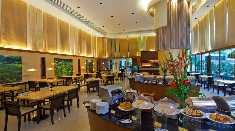 <b>Somerset Park Suanplu Bangkok Restaurant</b>. Images powered by <a href="https://www.leonardoworldwide.com/" title="Leonardo Worldwide" target="_blank">Leonardo</a>.