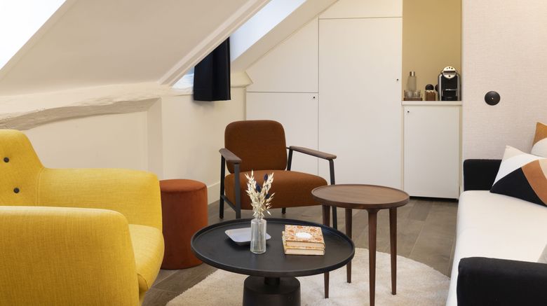 <b>Hotel Chavanel Suite</b>. Images powered by <a href="https://www.leonardoworldwide.com/" title="Leonardo Worldwide" target="_blank">Leonardo</a>.