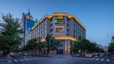 Holiday Inn Express City Center Exterior