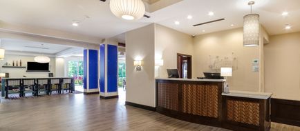 Holiday Inn Express & Suites Aiken Exterior