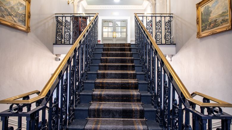 Arnos Manor Hotel Lobby. Images powered by <a href="https://www.leonardoworldwide.com" target="_blank" rel="noopener">Leonardo</a>.