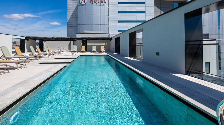 <b>Alexandre Hotel Fira Congress Pool</b>. Images powered by <a href="https://www.leonardoworldwide.com/" title="Leonardo Worldwide" target="_blank">Leonardo</a>.