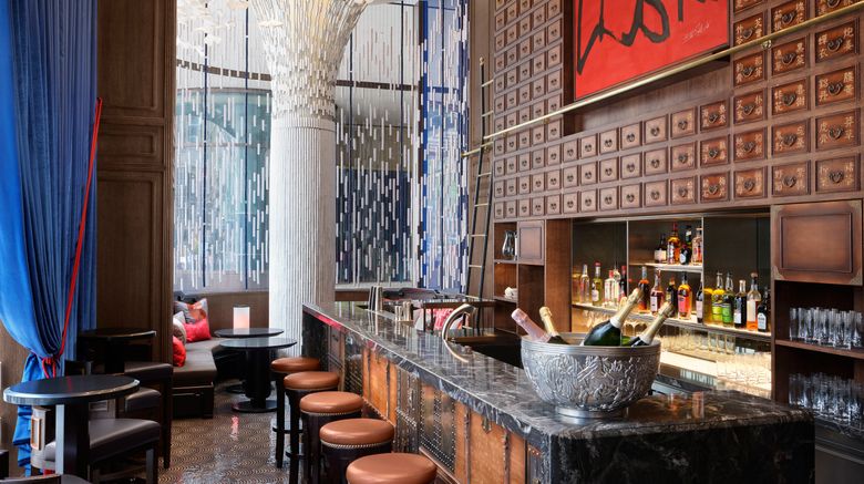 <b>The Peninsula London Room</b>. Images powered by <a href="https://www.leonardoworldwide.com/" title="Leonardo Worldwide" target="_blank">Leonardo</a>.
