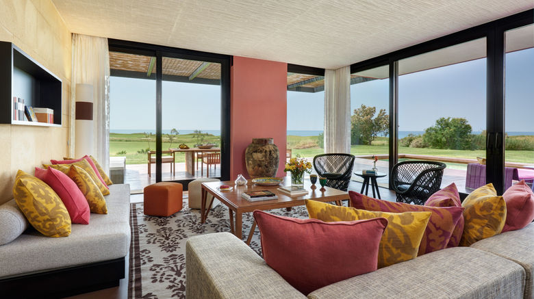 <b>Rocco Forte Verdura Resort Suite</b>. Images powered by <a href="https://www.leonardoworldwide.com/" title="Leonardo Worldwide" target="_blank">Leonardo</a>.