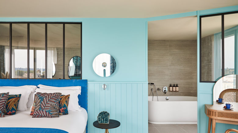 <b>Hotel Indigo Bordeaux Centre Chartrons Room</b>. Images powered by <a href="https://www.leonardoworldwide.com/" title="Leonardo Worldwide" target="_blank">Leonardo</a>.