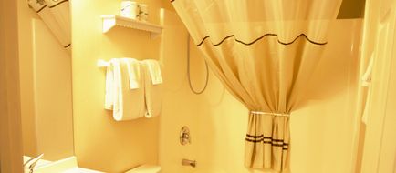 Affordable Suites Burlington Room
