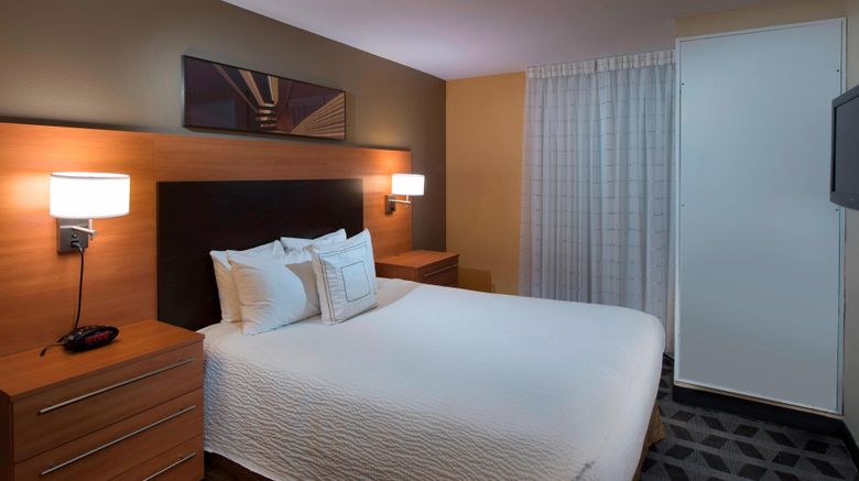 <b>TownePlace Suites Atlanta Alpharetta Room</b>. Images powered by <a href="https://www.leonardoworldwide.com/" title="Leonardo Worldwide" target="_blank">Leonardo</a>.