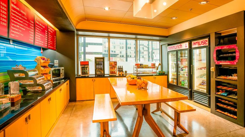 <b>aloft Bogota Airport Restaurant</b>. Images powered by <a href="https://www.leonardoworldwide.com/" title="Leonardo Worldwide" target="_blank">Leonardo</a>.