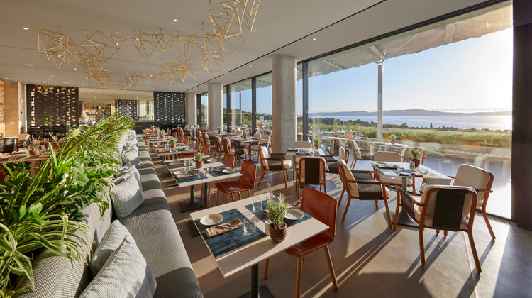 Mandarin Oriental, Costa Navarino Restaurant