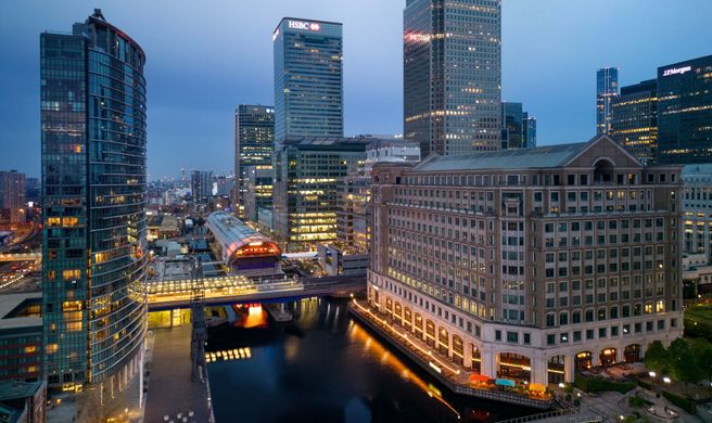 Marriott Exec Apts West India Quay Exterior