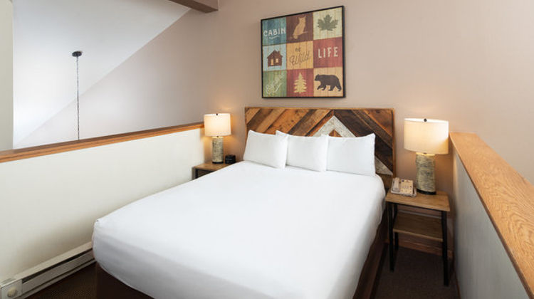 Timber Ridge Lodge & Waterpark Room