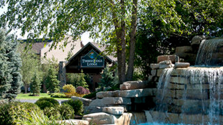 Timber Ridge Lodge & Waterpark Exterior